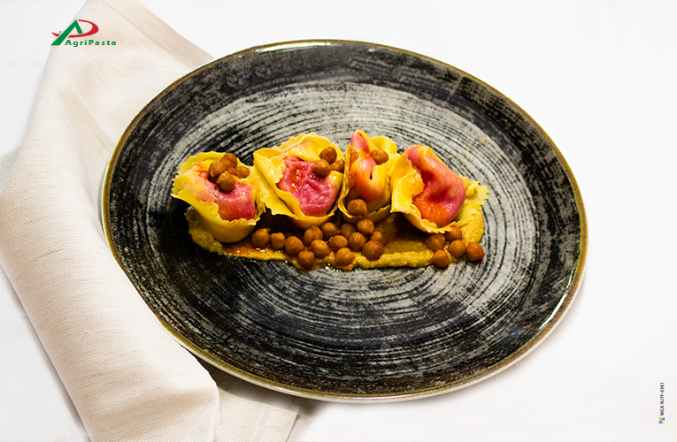 Scopri la Magia della Cucina Casalinga con la Pasta Ripiena Bicolore di Agripasta